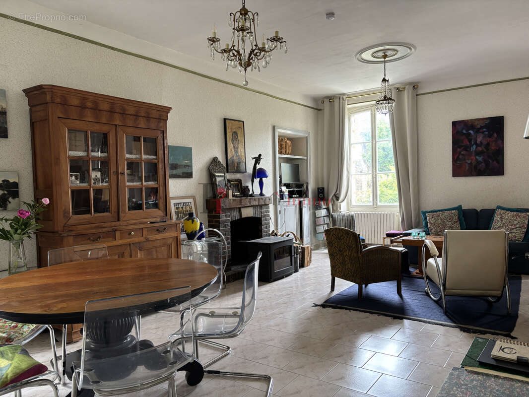Maison à vendre, 156m², Mortagne-au-Perche