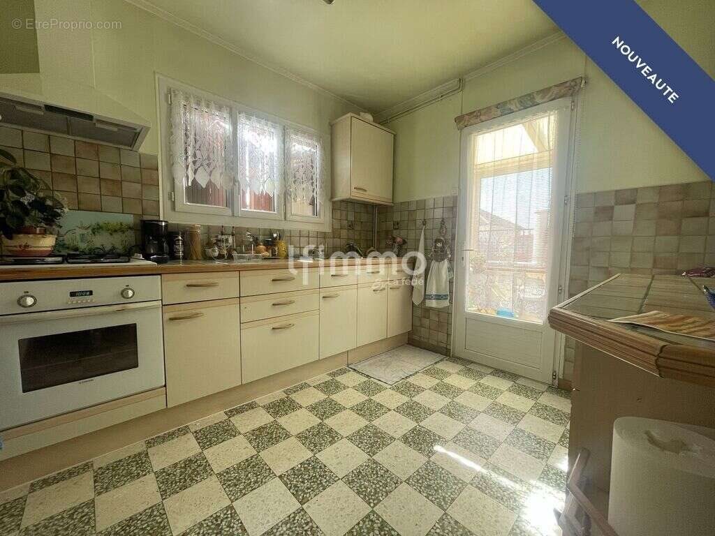 Maison à vendre, 95m², Lorcy