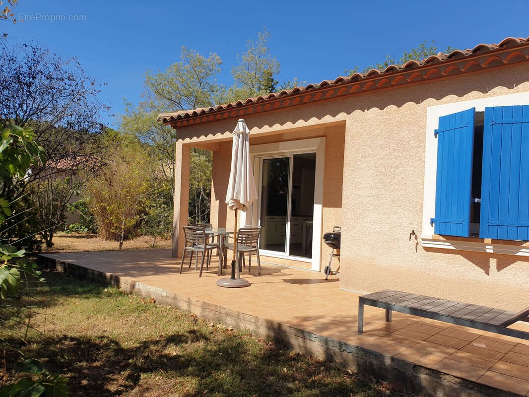 Maison à vendre, 360m², Cébazan