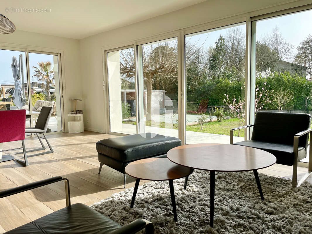 Maison à vendre, 210m², Gradignan