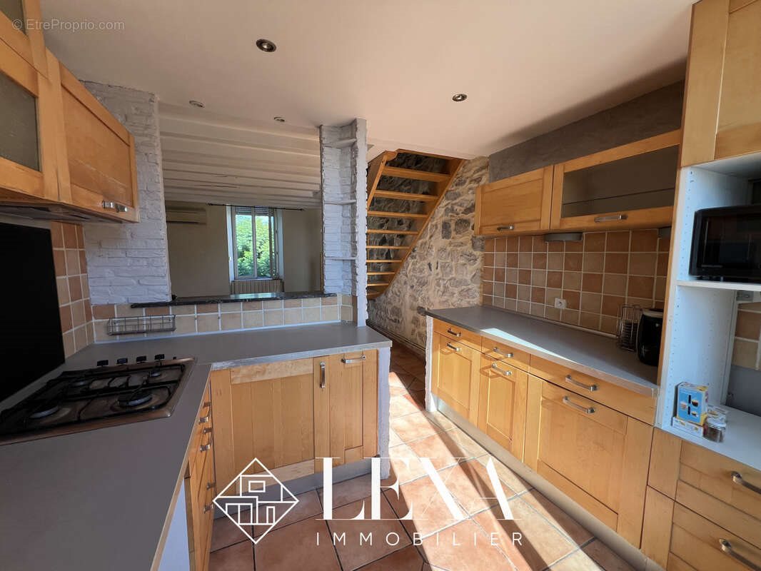 Appartement à vendre, 278m², Nîmes