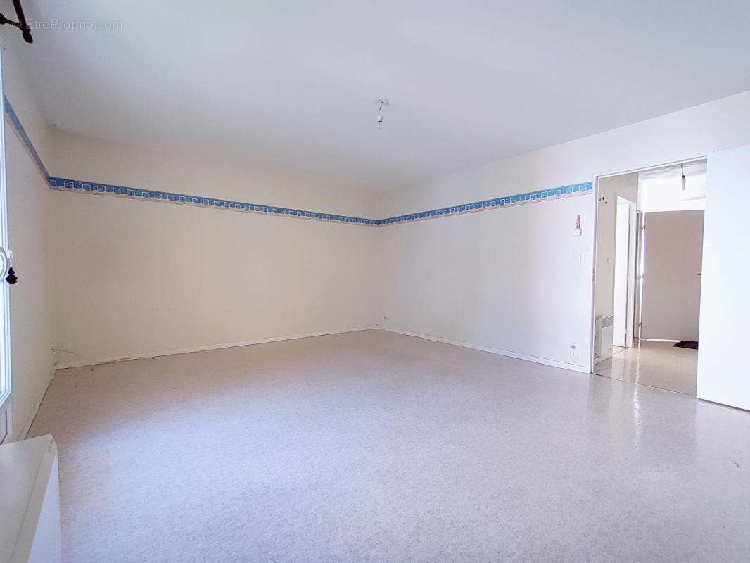 Maison à vendre, 65m², Grandvilliers