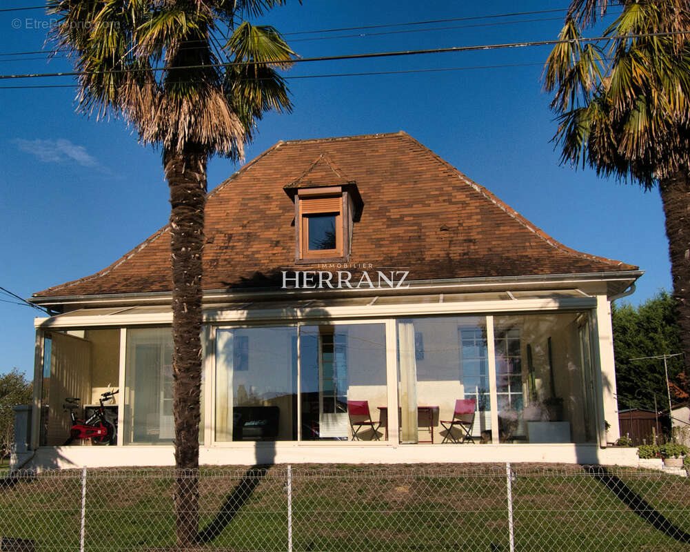 Maison à vendre, 80m², Montpon-Ménestérol