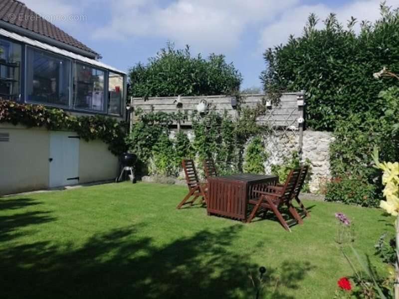 Maison à vendre, 122m², Buc