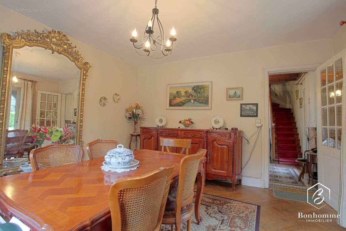 Maison à vendre, 110m², Quinsac