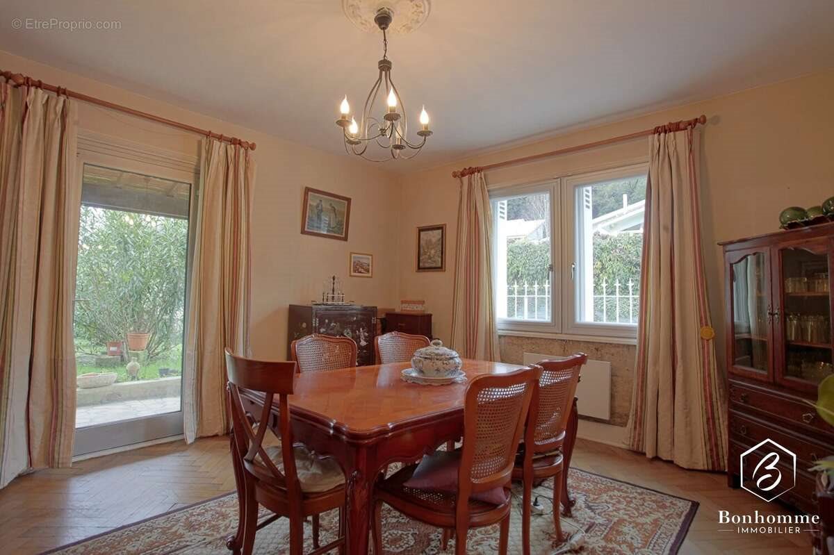 Maison à vendre, 110m², Quinsac