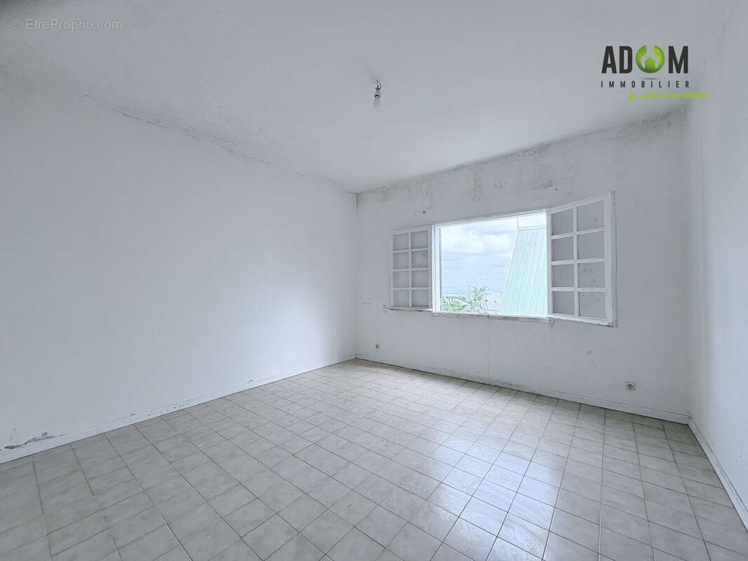 Maison à vendre, 171m², Le Tampon
