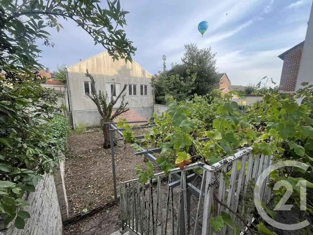 Maison à vendre, 178m², Péronne
