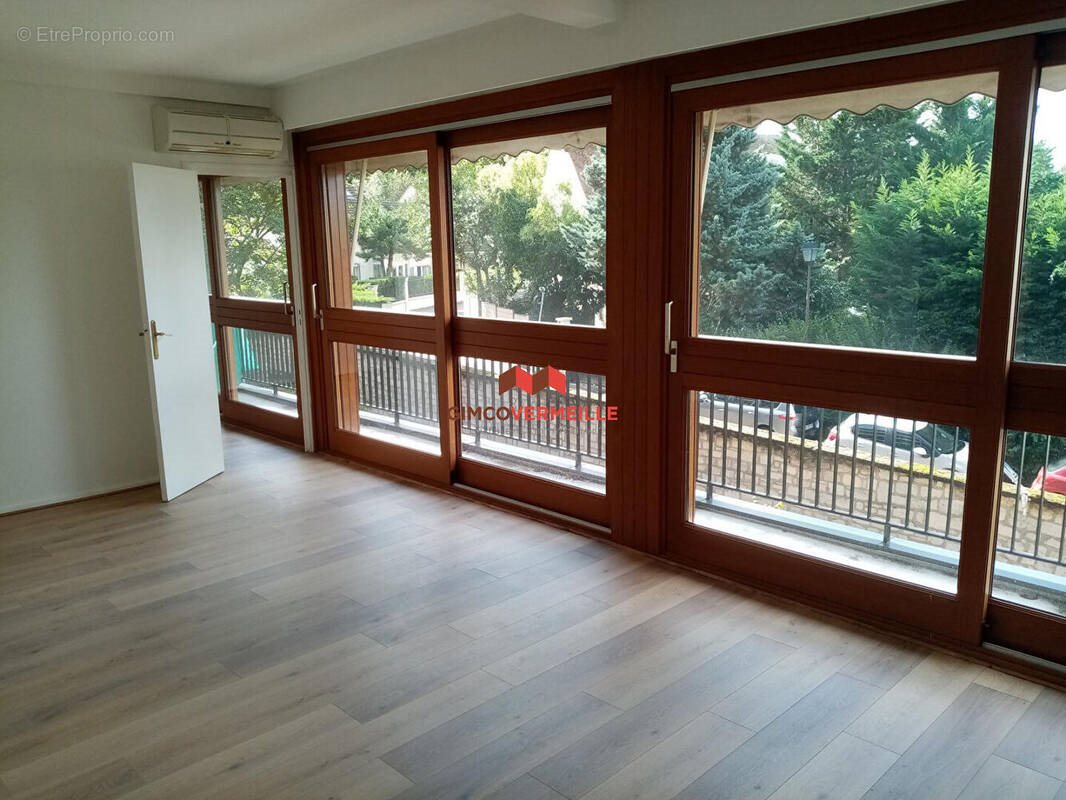 Appartement à vendre, 110m², La Celle-Saint-Cloud