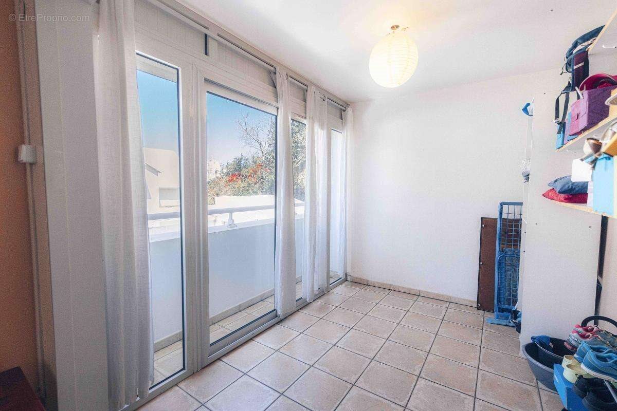 Appartement à vendre, 50m², Saint-Pierre