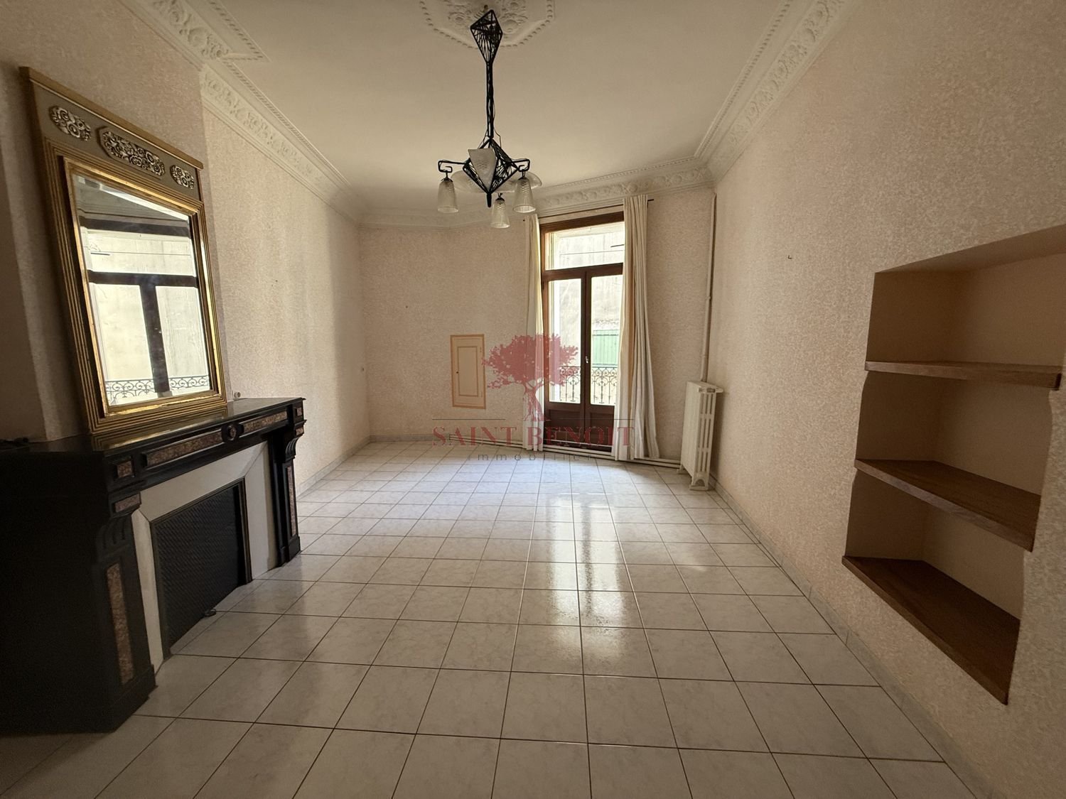 Maison à vendre, 257m², Saint-Saturnin-de-Lucian