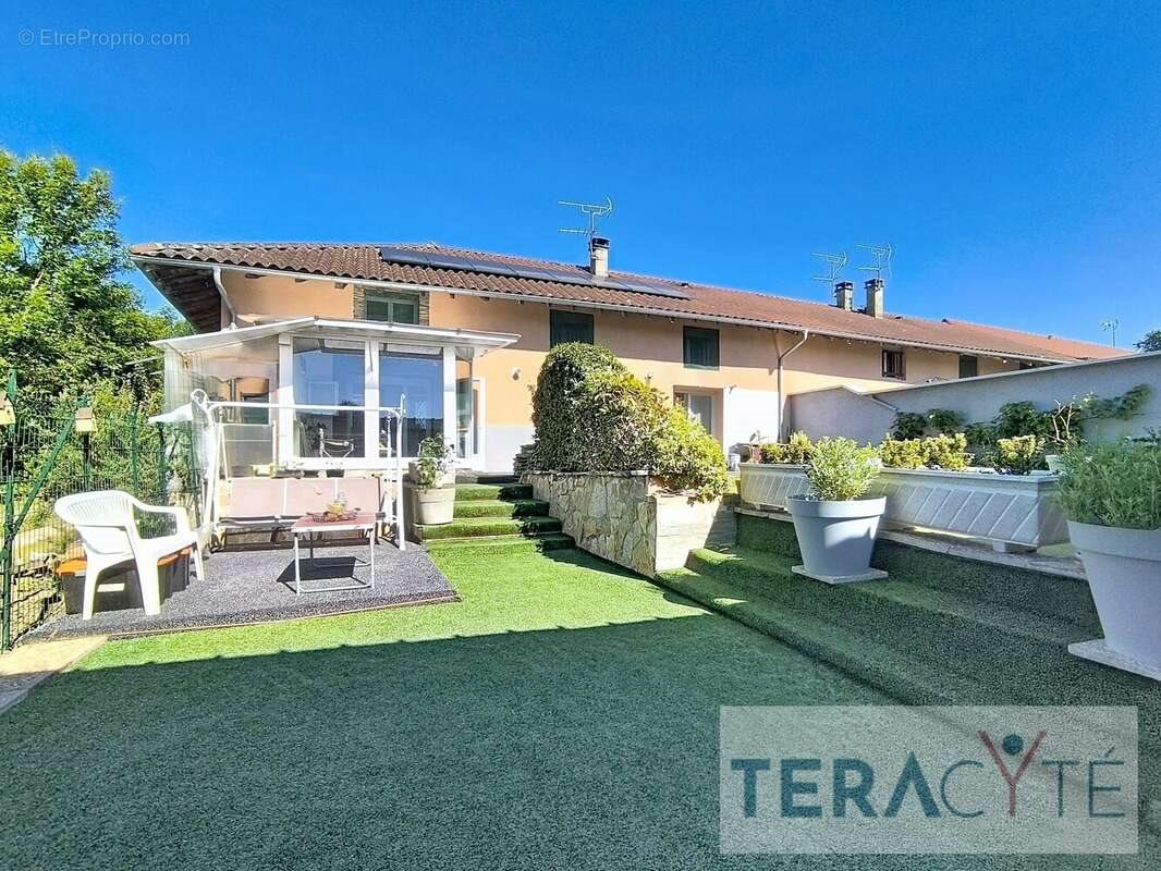Maison à vendre, 158m², Viriat