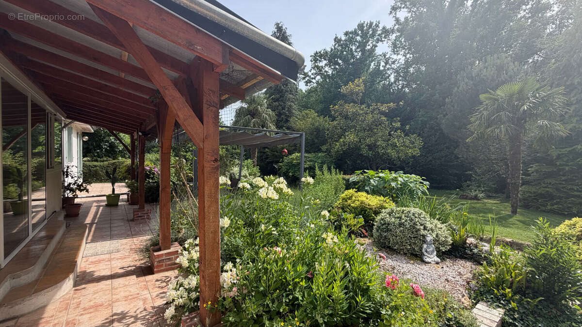 Maison à vendre, 153m², Bosrobert