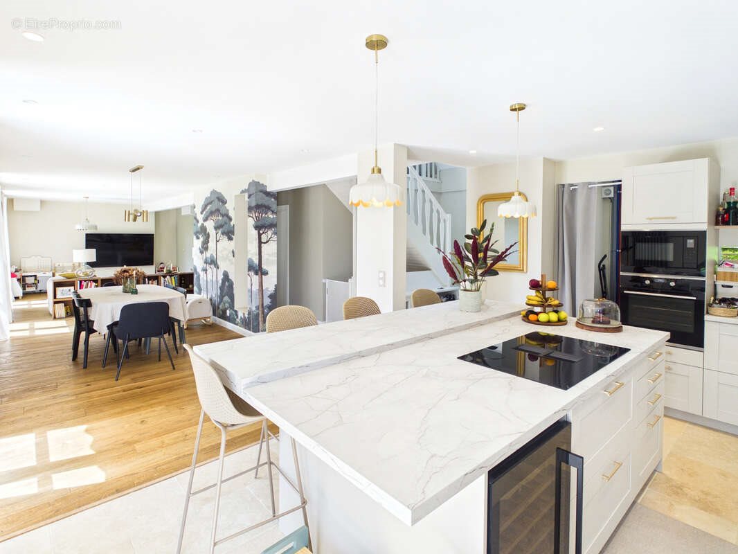 Maison à vendre, 164m², Veigy-Foncenex