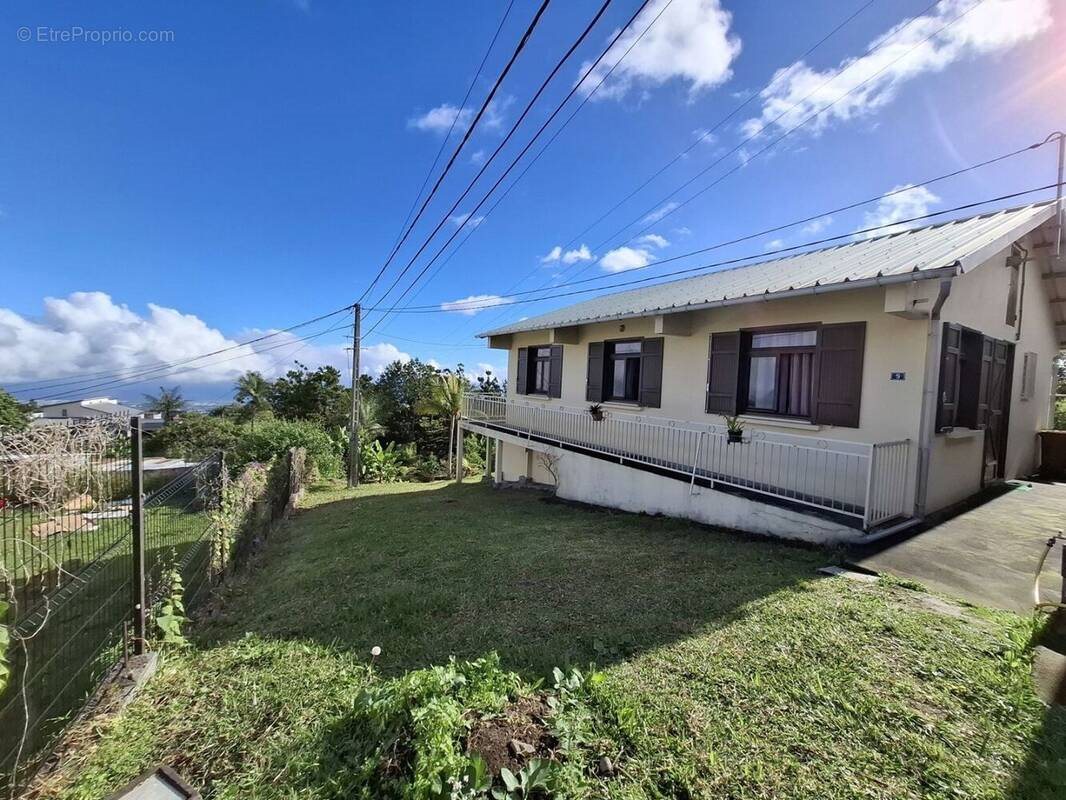 Maison à vendre, 88m², Le Tampon
