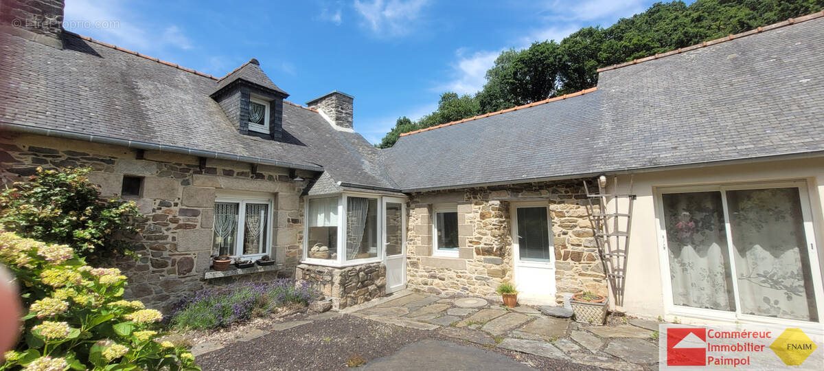 Maison à vendre, 76m², Quemper-Guézennec