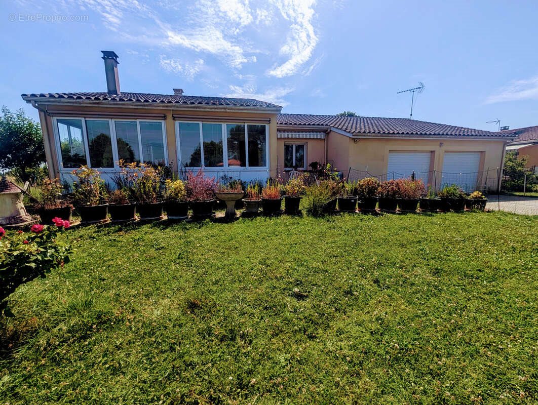 Maison à vendre, 122m², Moissac