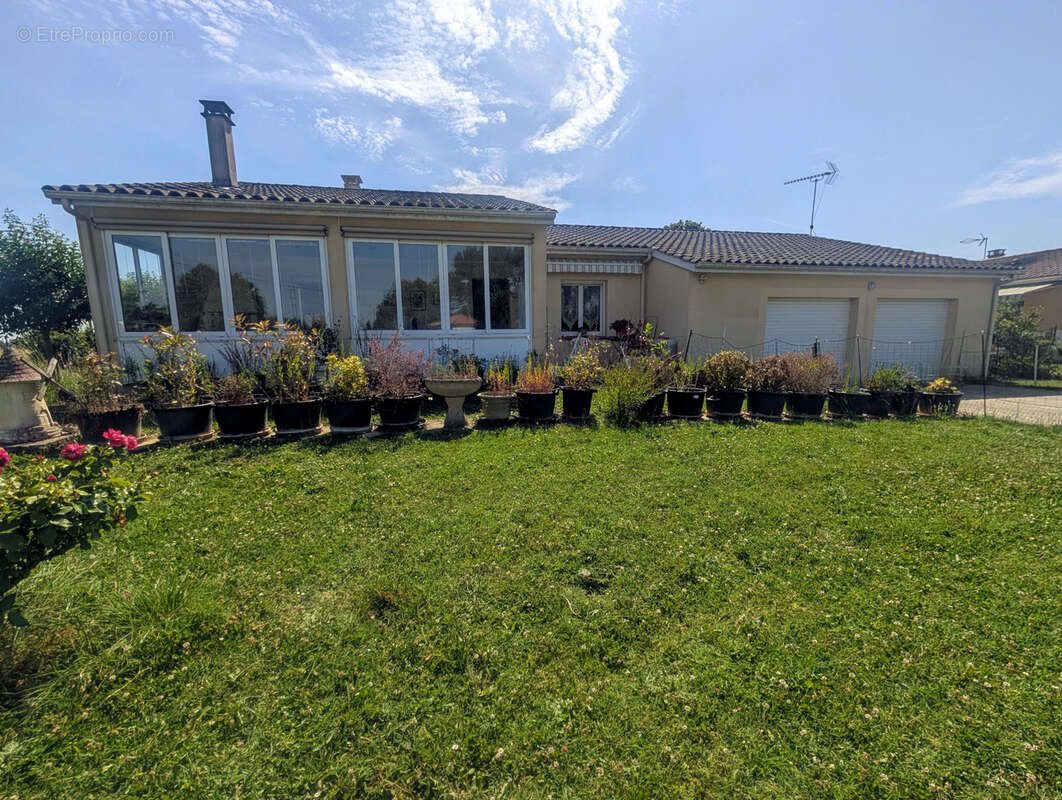 Maison à vendre, 122m², Moissac