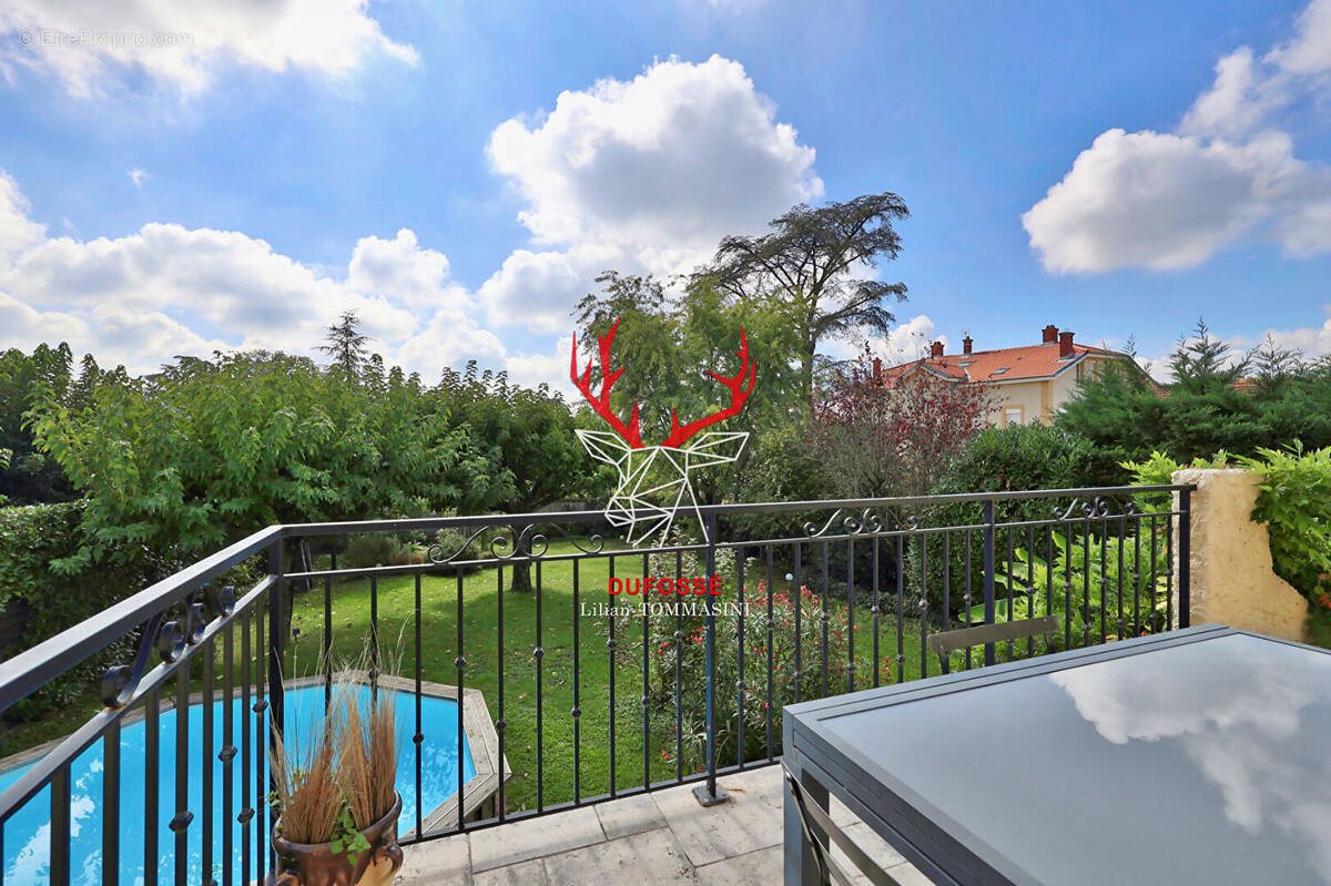 Maison à vendre, 180m², La Tour-de-Salvagny