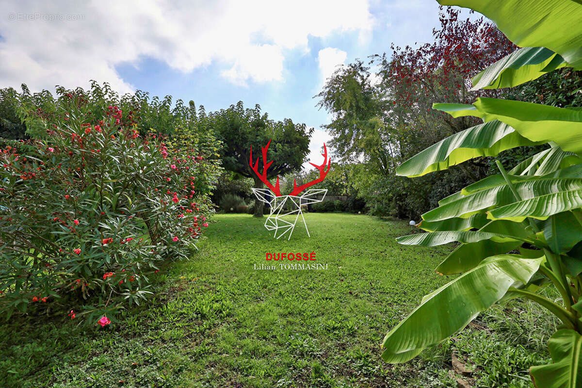 Maison à vendre, 180m², La Tour-de-Salvagny