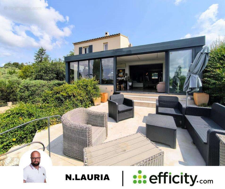 Maison à vendre, 180m², Villelaure