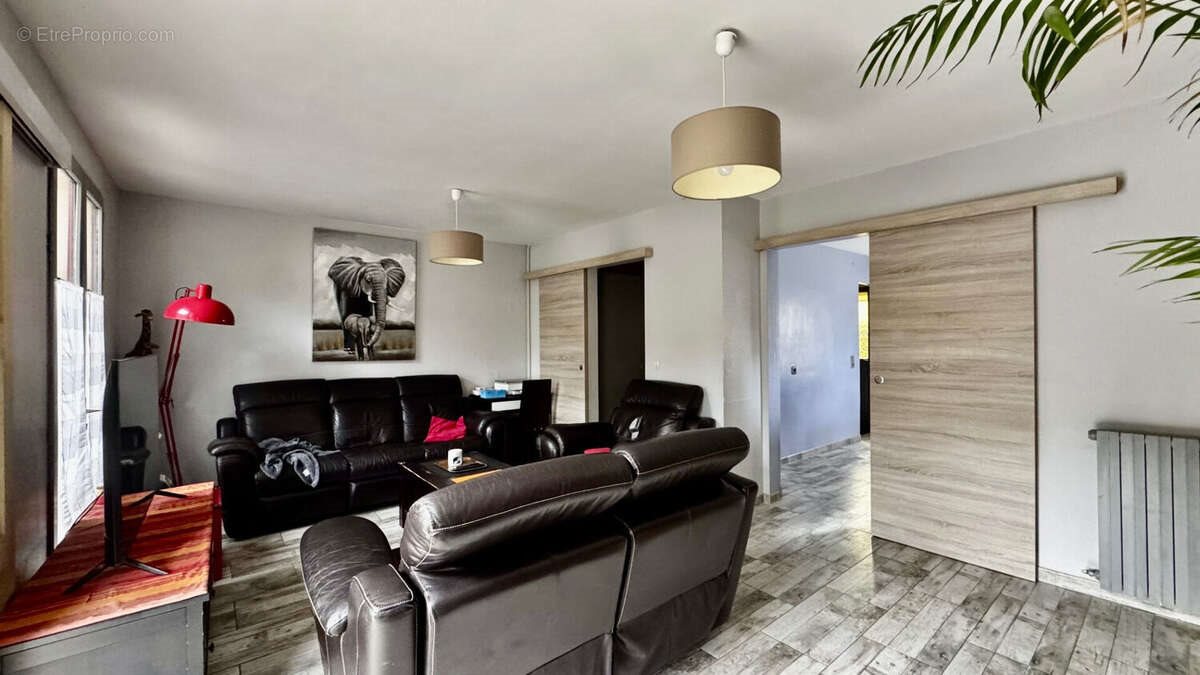 Maison à vendre, 101m², Crépy-en-Valois