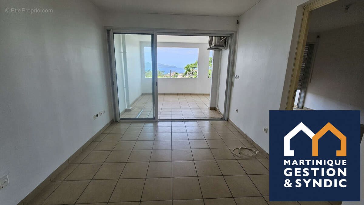 Appartement à vendre, 29m², Fort-de-France