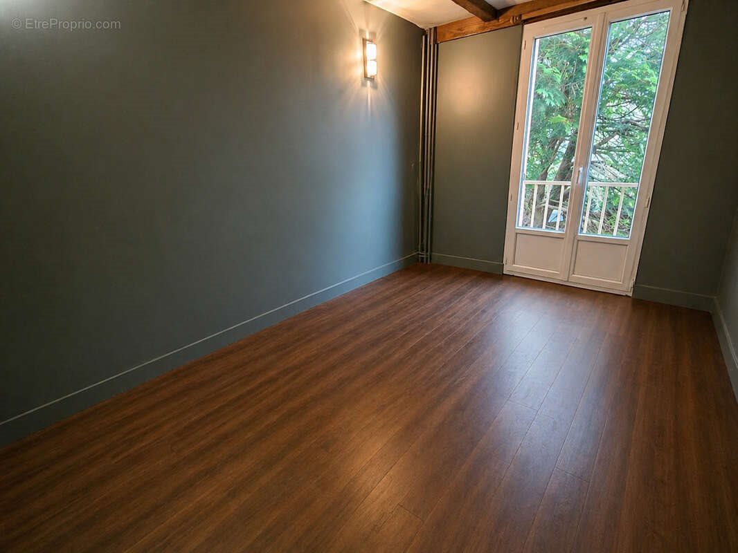 Appartement à vendre, 69m², Coubron