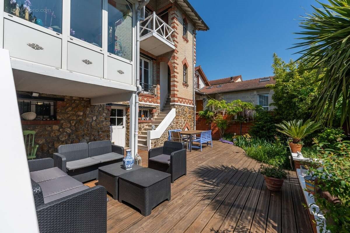 Maison à vendre, 166m², Livry-Gargan