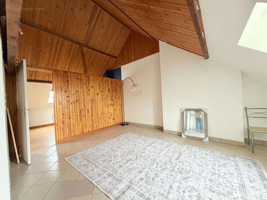 Appartement à vendre, 36m², Laval