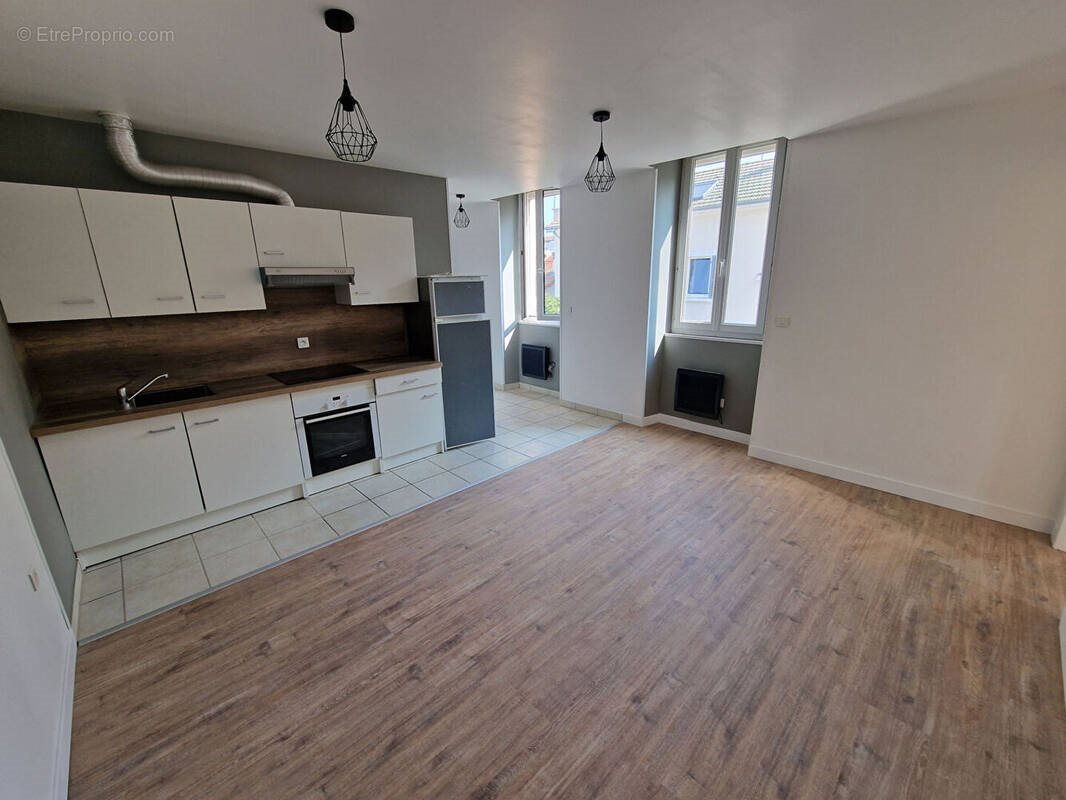Appartement à vendre, 39m², Oyonnax