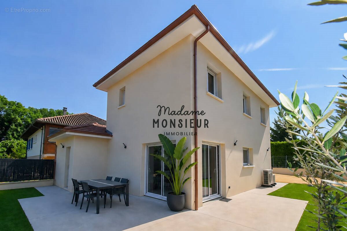 Maison à vendre, 91m², Bourgoin-Jallieu