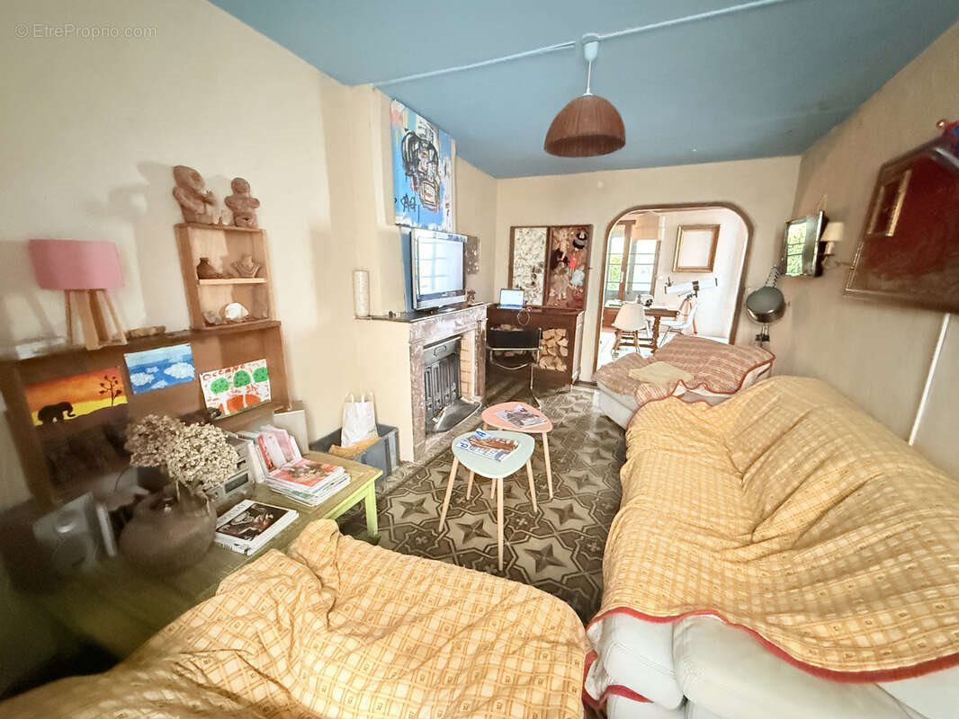 Maison à vendre, 134m², Aulas