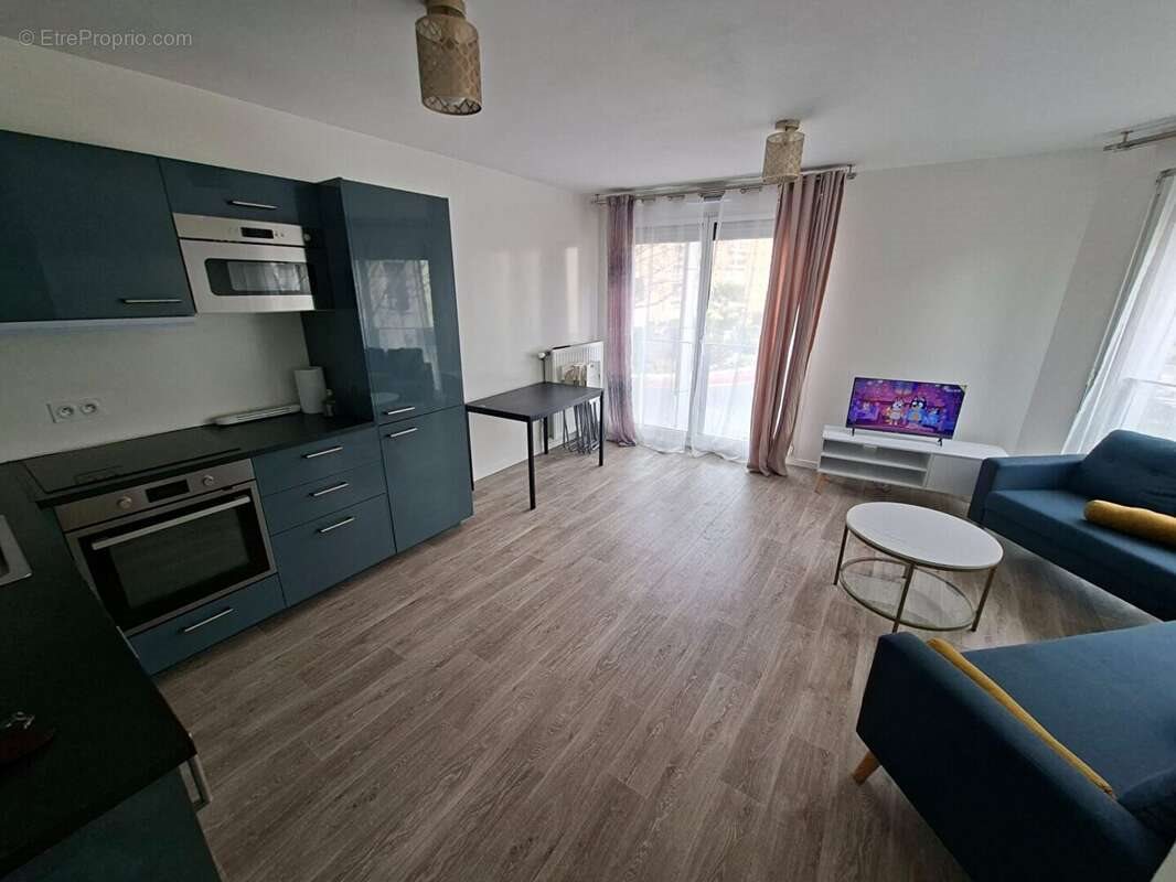 Appartement à vendre, 53m², La Courneuve