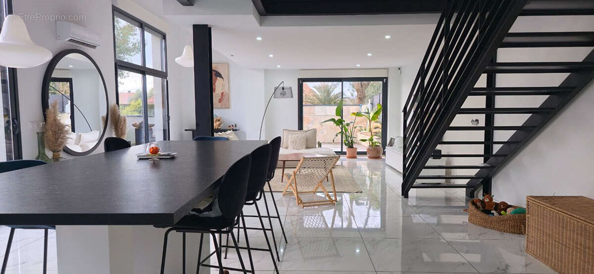 Maison à vendre, 152m², Pau