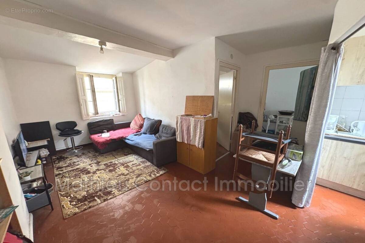 Appartement à vendre, 33m², Nîmes
