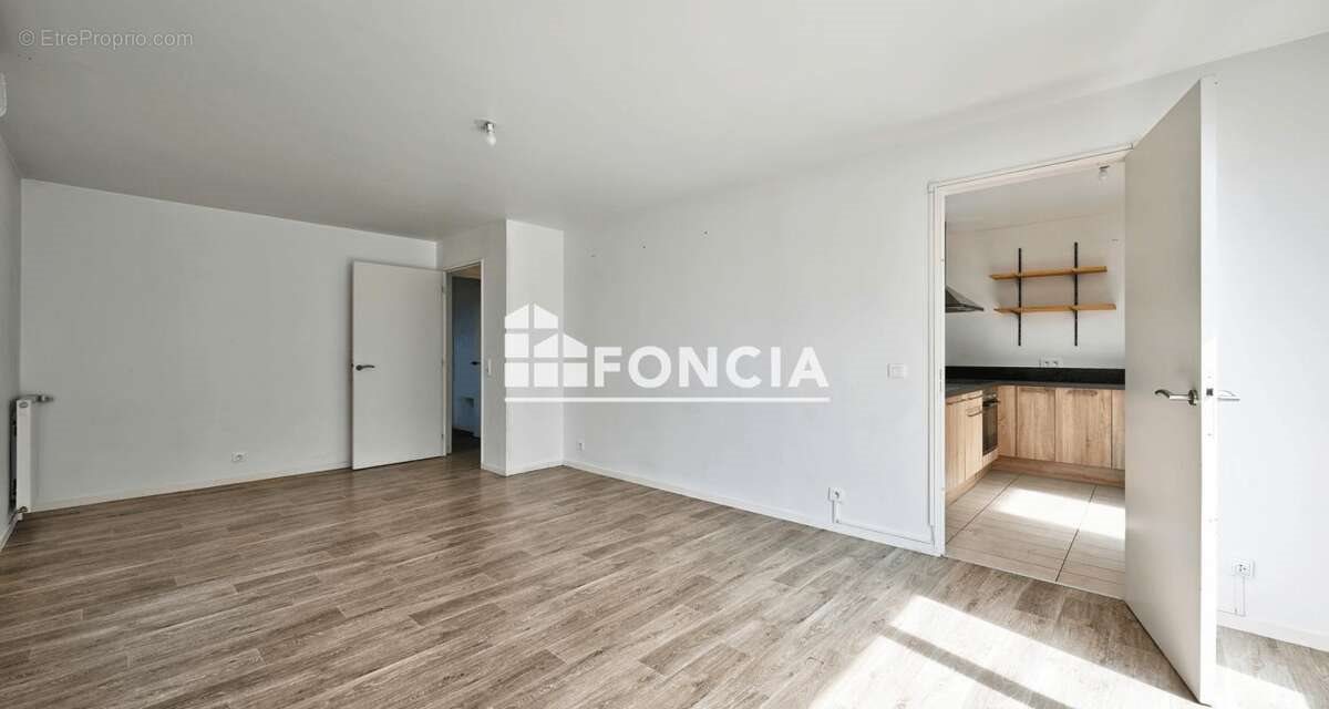 Appartement à vendre, 94m², Cergy