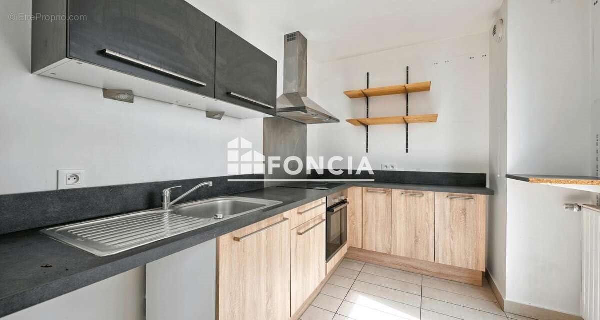 Appartement à vendre, 94m², Cergy