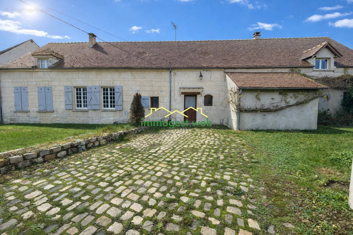 Maison à vendre, 240m², Ully-Saint-Georges
