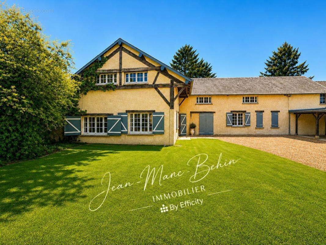 Maison à vendre, 220m², Marchezais