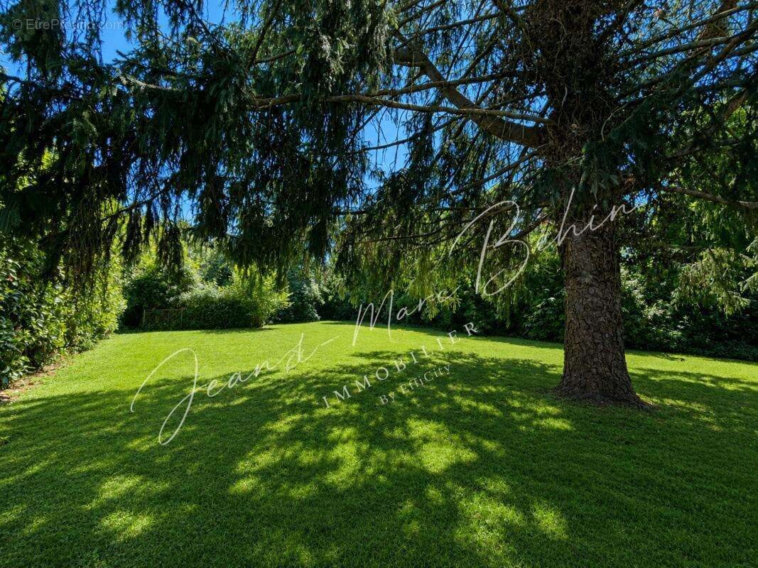 Maison à vendre, 220m², Marchezais