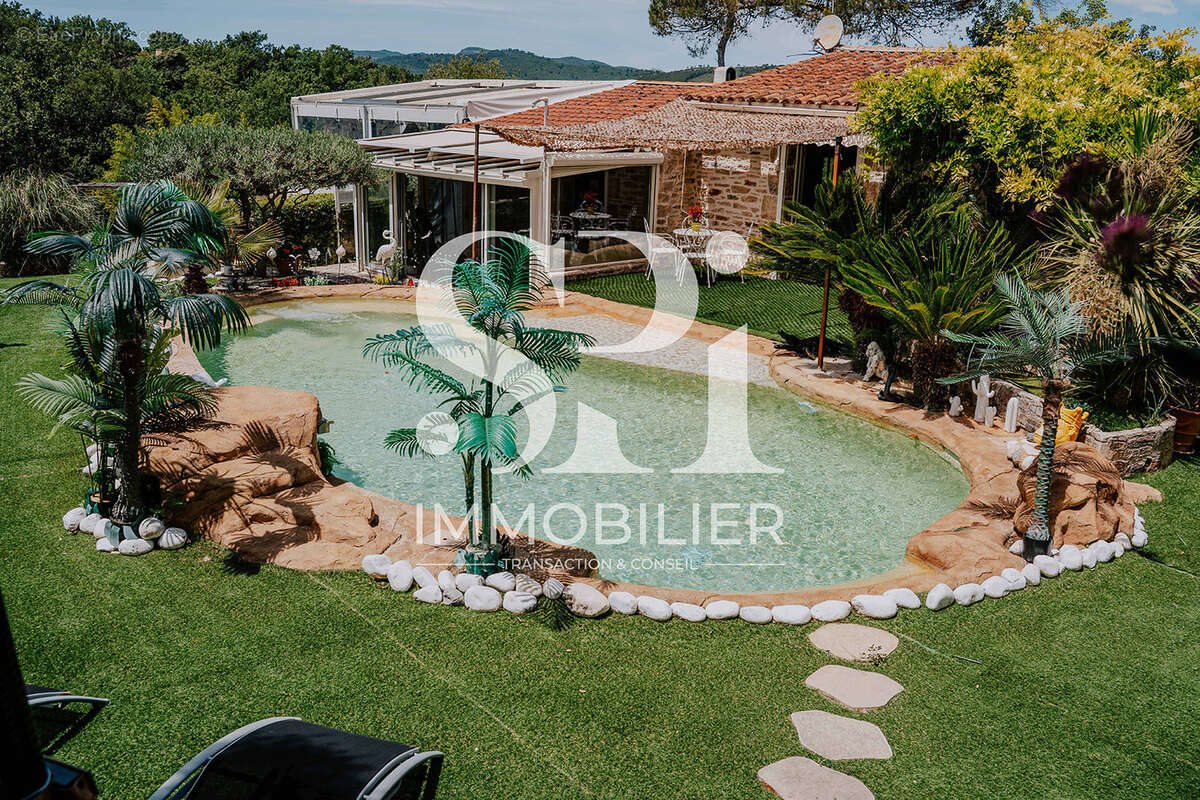 Maison à vendre, 110m², Sainte-Anastasie-sur-Issole