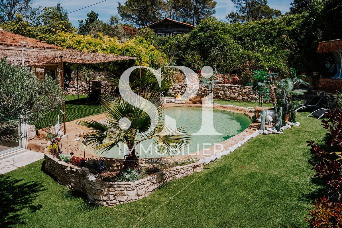 Maison à vendre, 110m², Sainte-Anastasie-sur-Issole