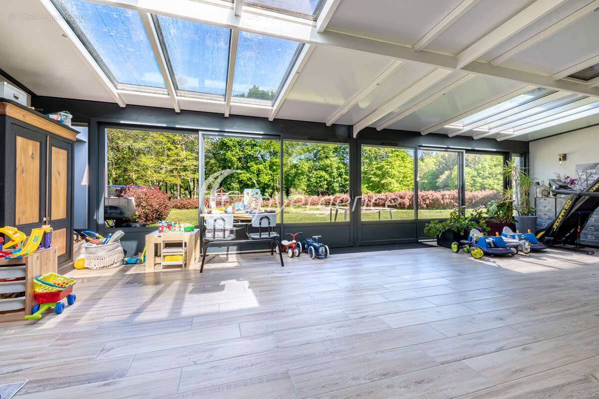 Maison à vendre, 226m², Bonnac-la-Côte