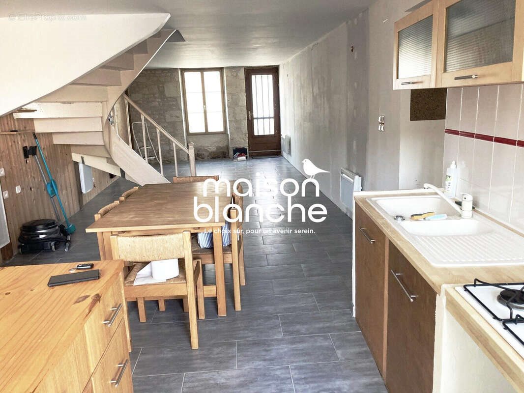 Maison à vendre, 100m², Saint-Maixent-l'Ecole