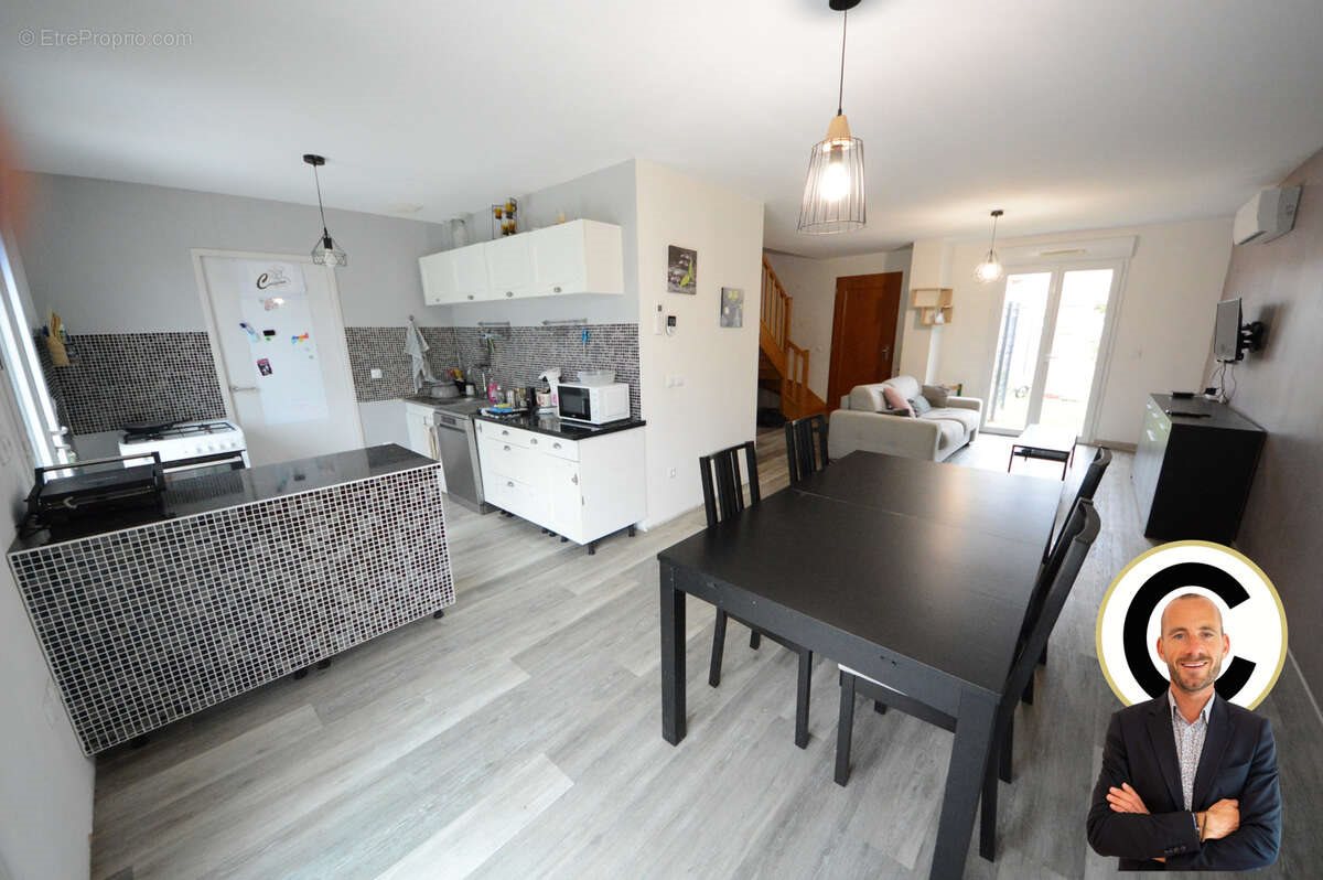 Maison à vendre, 90m², Juniville