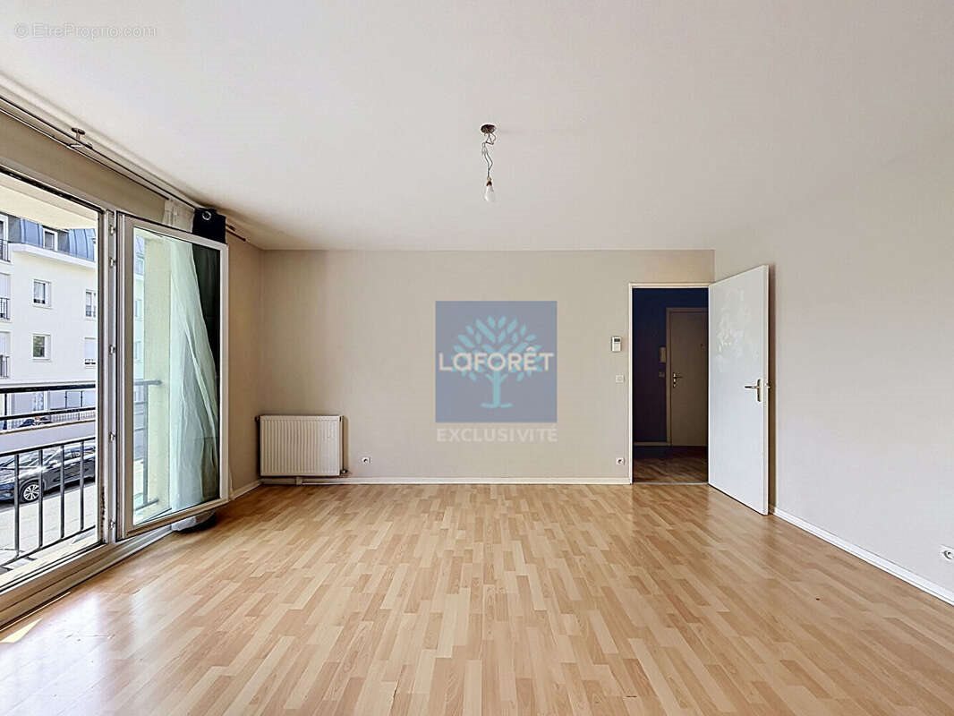 Appartement à vendre, 62m², Cergy