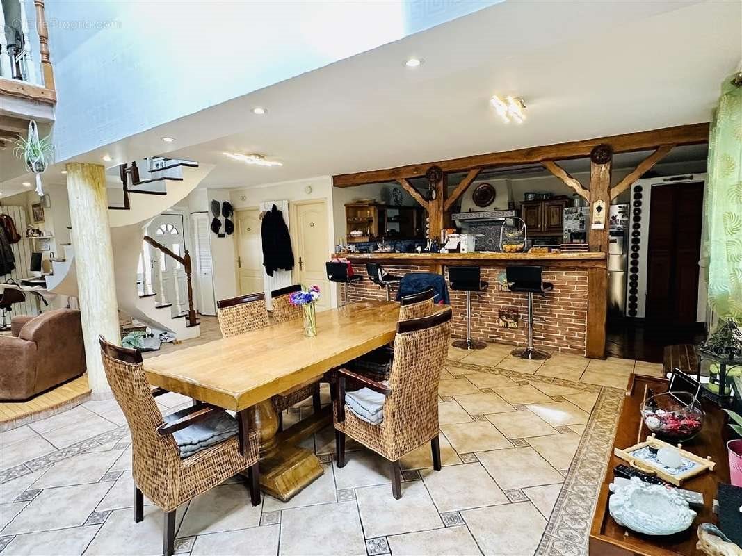 Maison à vendre, 140m², Drancy