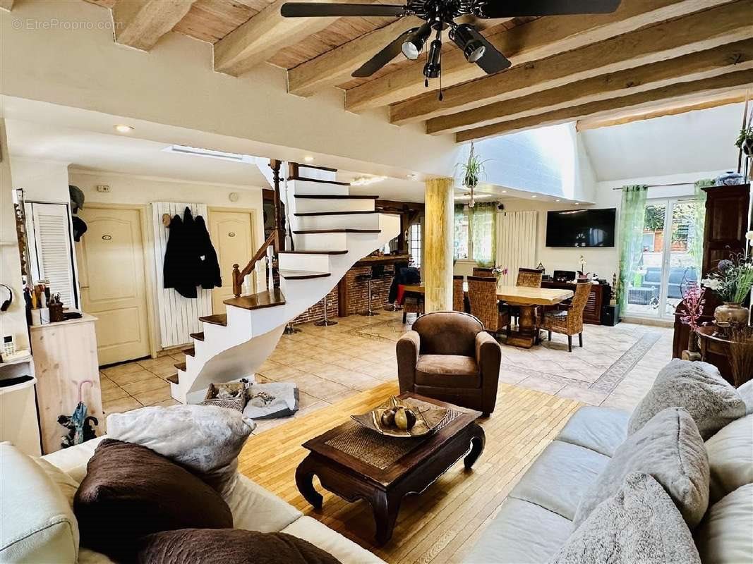 Maison à vendre, 140m², Drancy