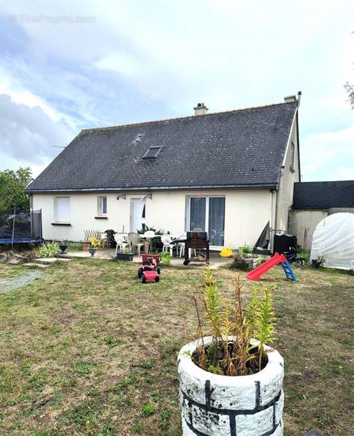 Advert pic 0
